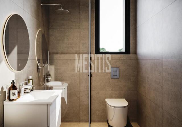 apartment-d33d21a2-4473-4084-9e97-4de607c5b9f2_Wtr.jpg