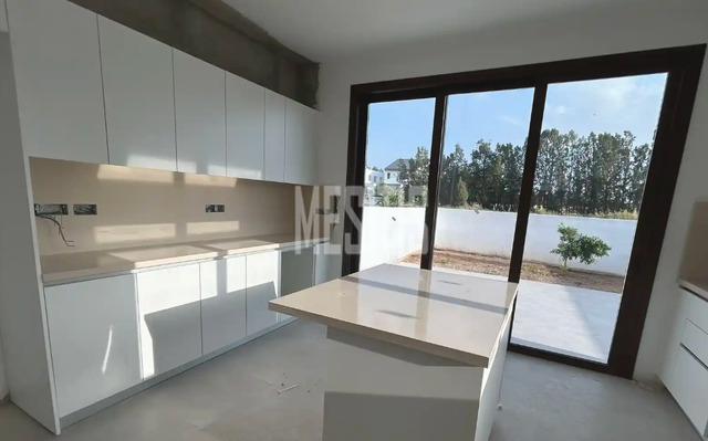 detachedHouse-1d5d1100-4a57-41d3-8a35-12b414af4e11_Wtr.png