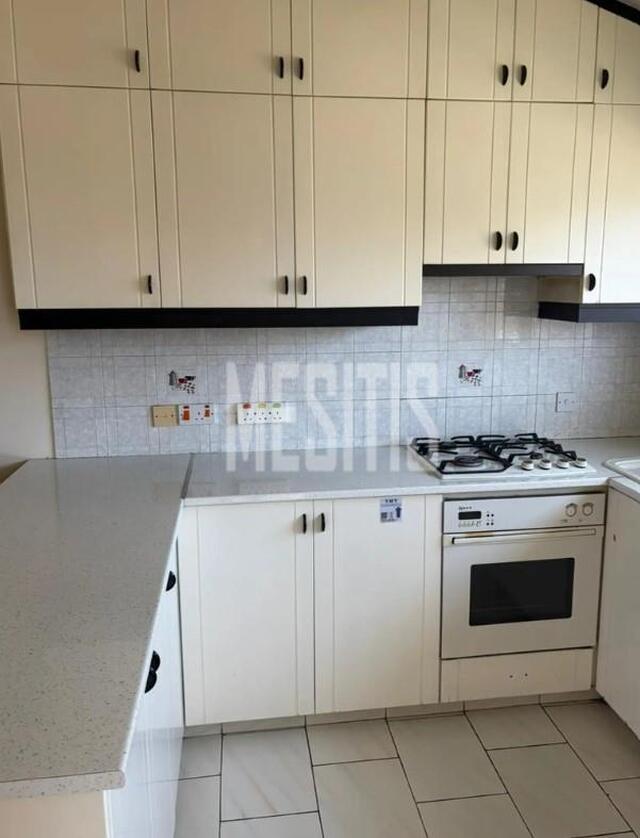 apartment-ad000e40-bbe8-49a7-8940-b71d62df90a3_Wtr.jpg