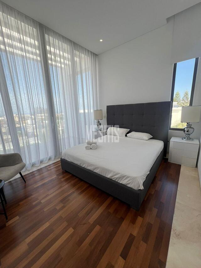 detachedHouse-49130435-38f7-4d39-afc7-c6cf3c5bfe04_Wtr.jpg