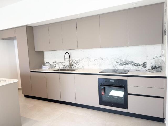 apartment-11f600cf-90a9-4c40-b395-44f03f64c51d_Wtr.jpg