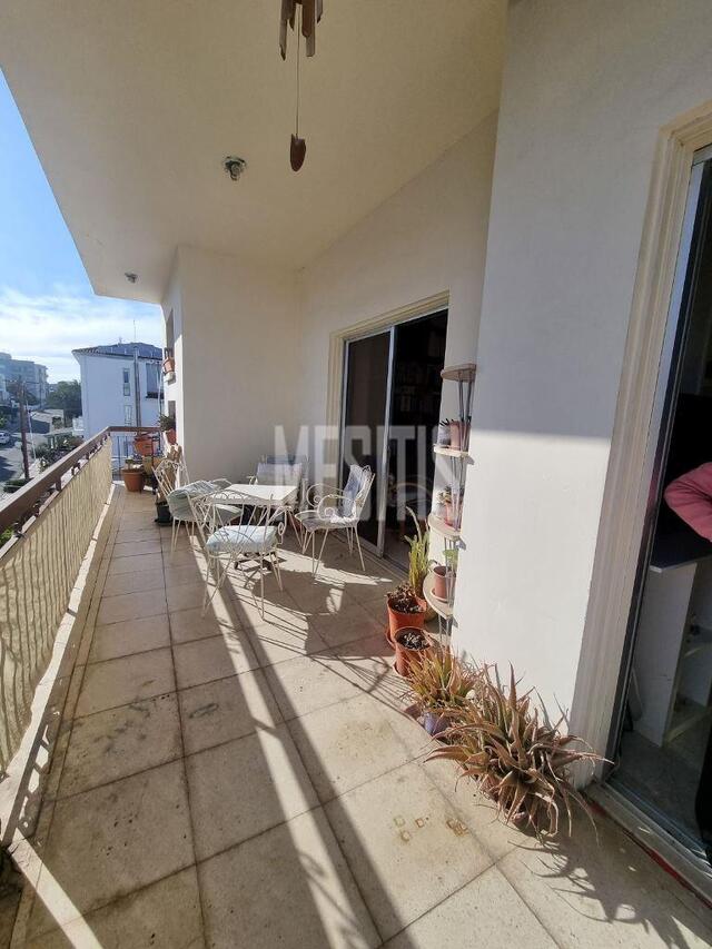 apartment-d6671bac-908a-4365-9fa0-a66e2c09c9eb_Wtr.jpeg