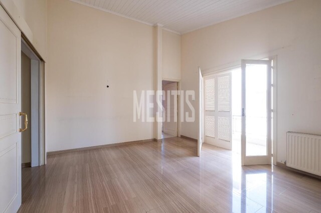 detachedHouse-4e7a00bb-0f68-4ccb-8805-b0320ad16b63_Wtr.jpg
