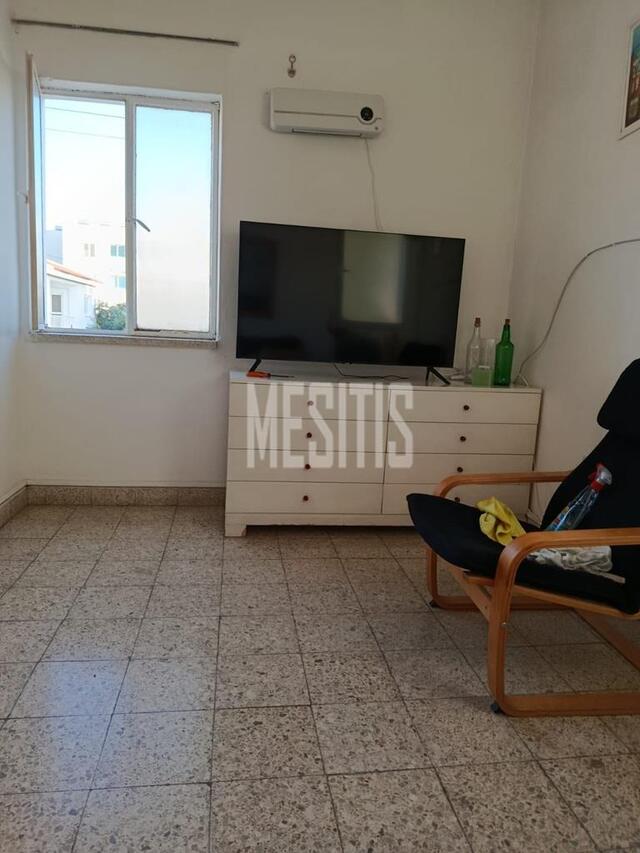 apartment-96f6e8c6-bc57-4753-8a0e-83d81fbcf29a_Wtr.jpg