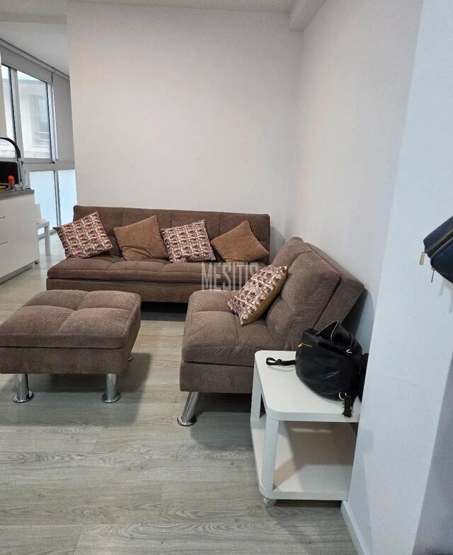 apartment-f74e5f59-b6d3-411e-b067-bea519ad4d13_Wtr.jpg