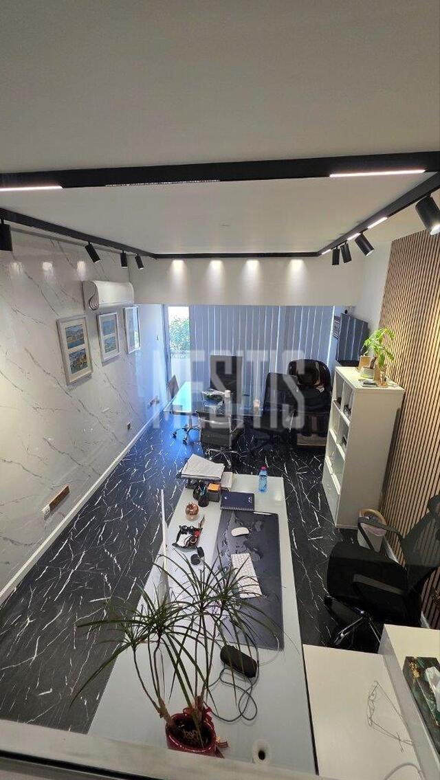 office-8a6051fb-6c1f-49e9-a82f-5bbe09467cf4_Wtr.jpg