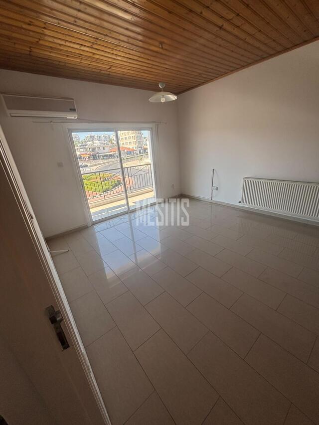 Fully Renovated 3 Bedroom Apartment For Sale In Prime Location Aglantzia,Nicosia – photo 2