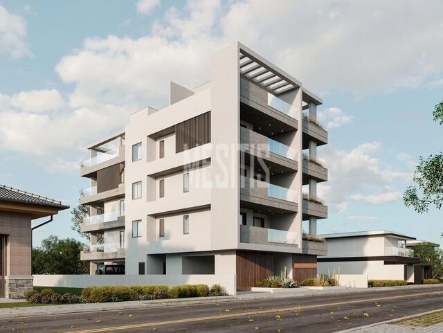 apartment-0d203f7b-8b13-4192-aab5-c3128debea44_Wtr.jpeg