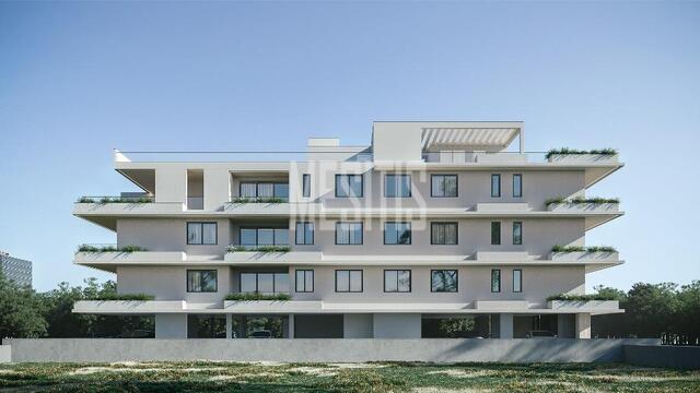 apartment-b83af18f-5c4d-4987-b913-dbe4532f2f24_Wtr.jpeg