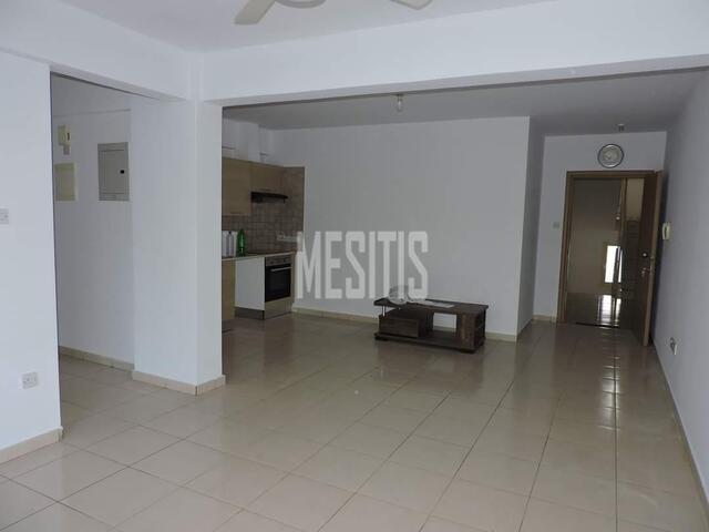 apartment-fd35dd1f-5e68-4afd-acfd-28aae3446223_Wtr.jpg