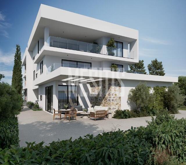 **2-Bedroom Penthouse for Sale – 110 m² Internal Area + 55 m² Private Roof Terrace – Oroklini** – photo 2