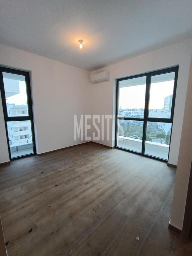 apartment-cd2c024f-0ba9-4a38-99ea-f3bbaeb591f7_Wtr.jpg