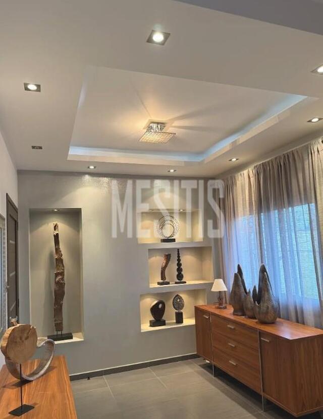 detachedHouse-9fd10cf4-f10c-4989-a575-aa1e1e477a4b_Wtr.jpg