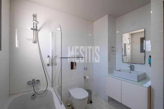 apartment-14fe8e39-67c3-4f43-9195-63bfe52d085c_Wtr.jpg