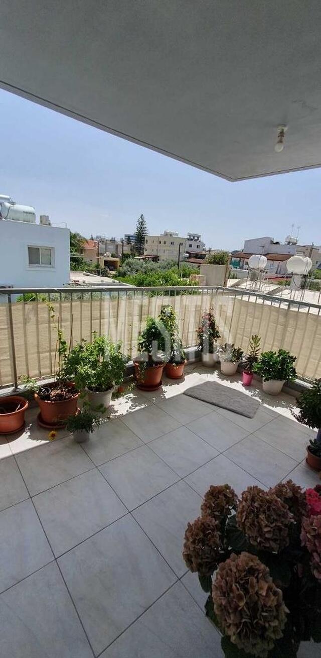 apartment-c13e63eb-bcab-4d53-b5ed-628047dc0d32_Wtr.jpeg