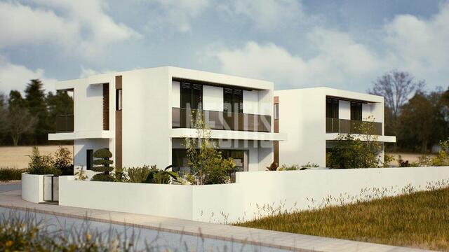 detachedHouse-cd9b8543-5a8f-488b-be5d-a2b992ac2e01_Wtr.jpg