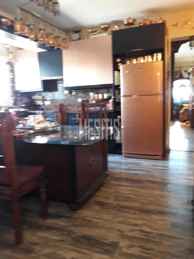 apartment-fbc4d538-8fcb-4787-8fdc-d757edb26aff_Wtr.jpg