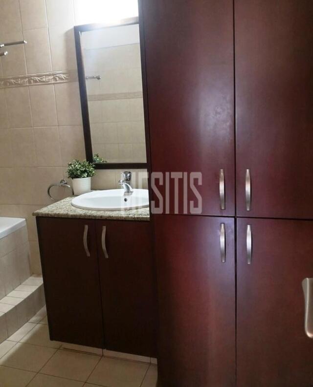 apartment-c2662cf9-c0ab-4d72-b908-0736df80493a_Wtr.jpeg