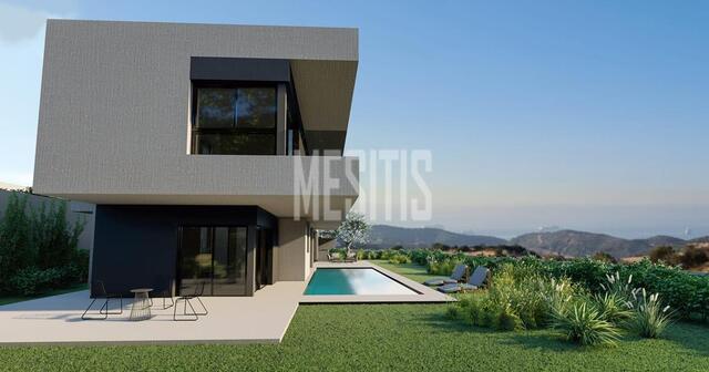detachedHouse-fd5da102-f8a7-41e3-a4bb-49cacfacbfcf_Wtr.jpeg