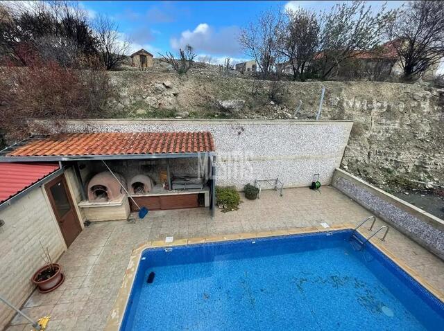 4-Bedroom House for Rent with Swimming Pool and Garden in Agios Therapon, Limassol – photo 3