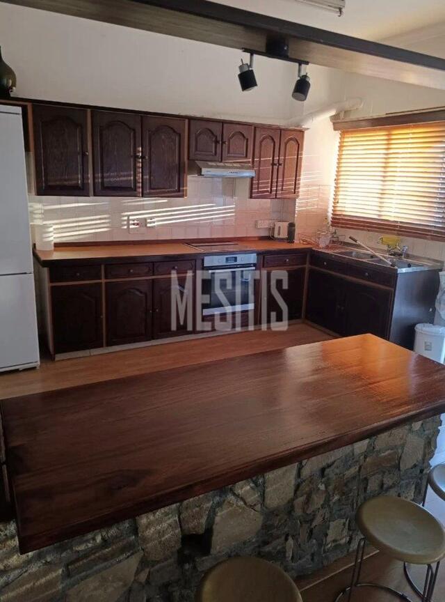 apartment-7ab5a02a-a283-4a1c-a4ad-f162f514eef6_Wtr.jpg