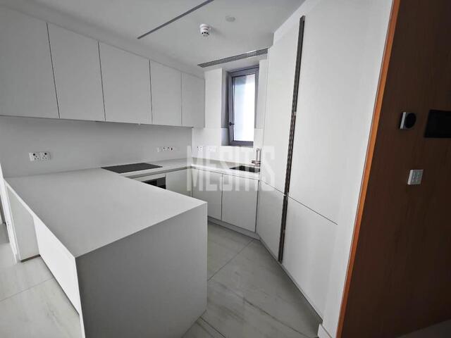 apartment-057ff673-c82d-44fc-8c9e-dbd70fc017e8_Wtr.jpg