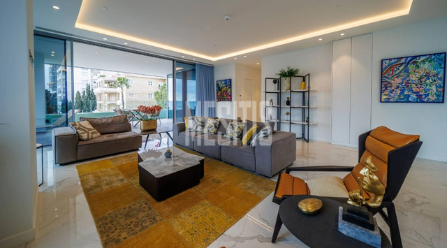 apartment-5805b75c-e499-4686-afd2-0c7cdcacd777_Wtr.png