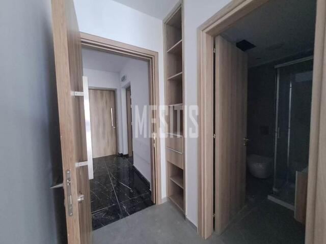 apartment-14b451eb-ff71-404d-8c26-b34e69dd07a8_Wtr.jpg