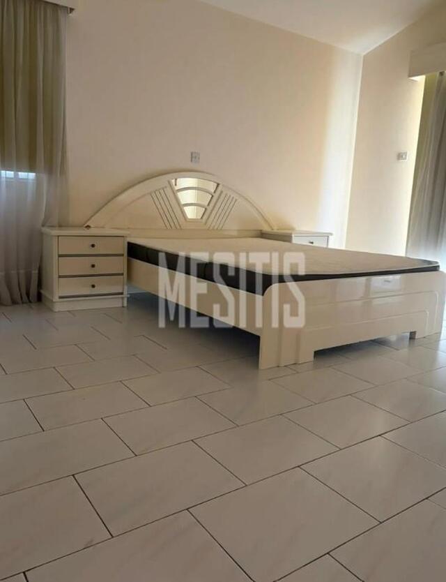apartment-d5f2701f-29e1-454f-8ea9-f369d7a229b6_Wtr.jpg