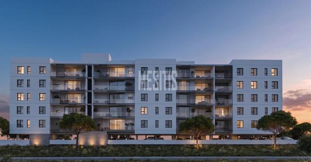 apartment-b3e5916f-3433-44a9-bedc-7635463d2a3e_Wtr.jpg