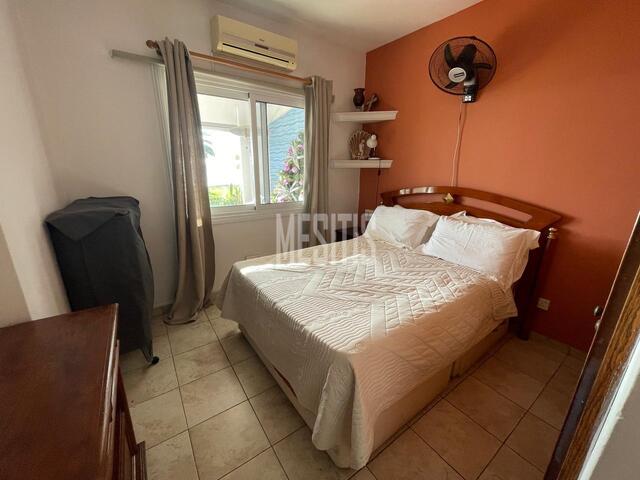 apartment-c8464468-5ba0-476d-8ce4-f5e5d08ea930_Wtr.jpg