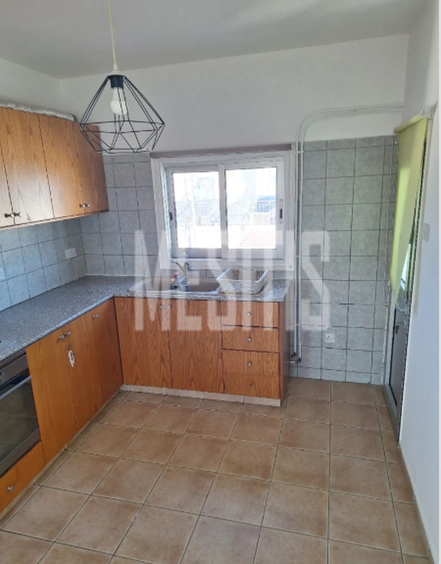 apartment-7f8a95e0-0e2e-4dfa-b0a6-e3475919486c_Wtr.png
