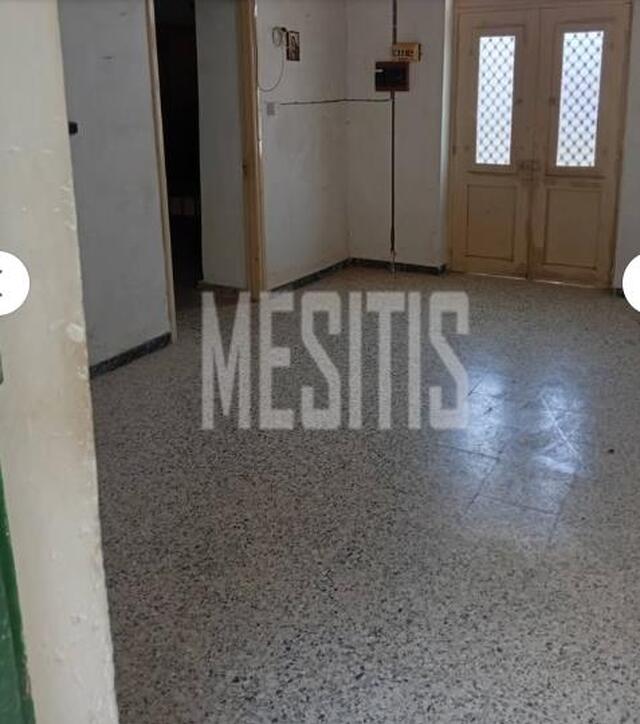 complexLiving-62ac9fff-002f-4932-9daf-8fb49985a80e_Wtr.jpg
