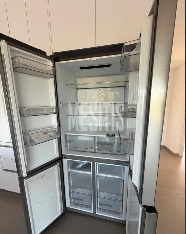 apartment-ba422c1a-0a76-4805-a598-90518843ee19_Wtr.jpg