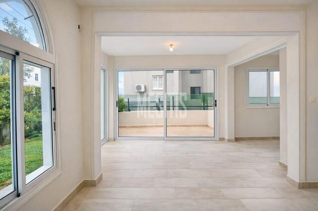 apartment-aa17ee9b-463e-46c5-ad1a-cb50874fe5d6_Wtr.jpg