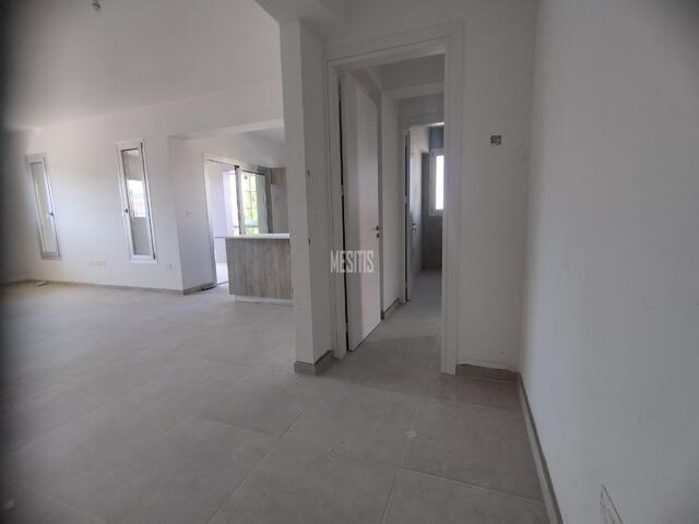 apartment-dd64ea14-496b-46fc-9440-0e2844c0e4e5_Wtr.jpeg