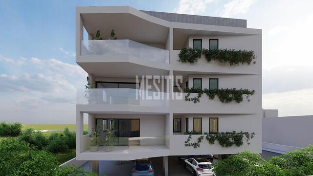 apartment-e5ac4945-d796-49eb-bc40-61746c38b3c9_Wtr.jpeg
