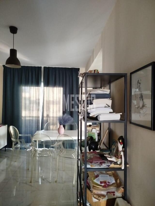 apartment-921ca431-7c82-42fe-be8e-2ff3b87ee168_Wtr.jpeg