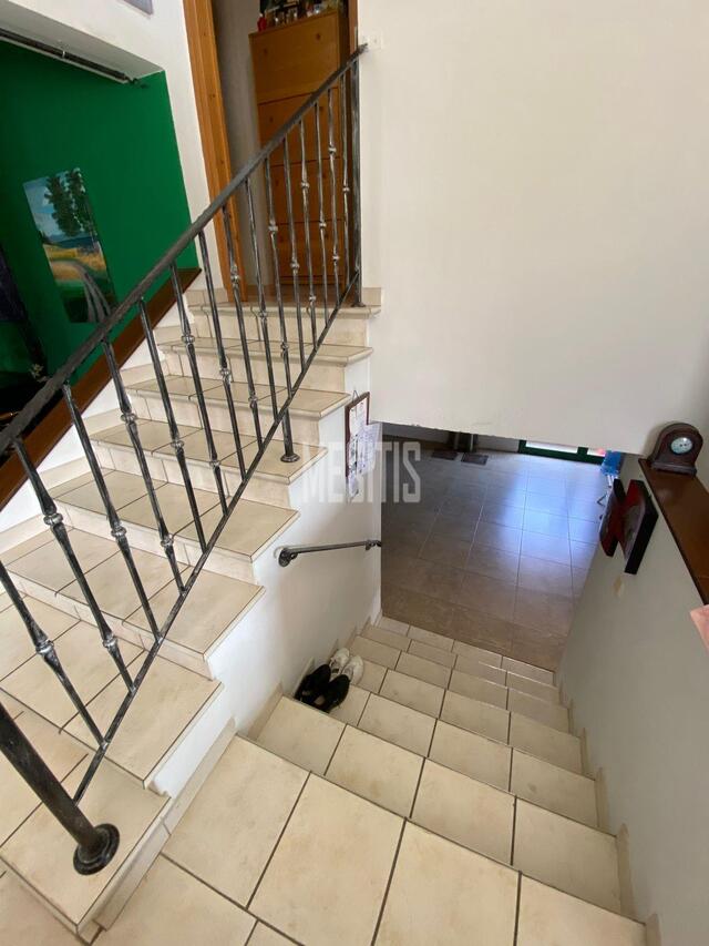 detachedHouse-79e0eccd-d9f5-4b06-8b29-5d799d51bed9_Wtr.jpg