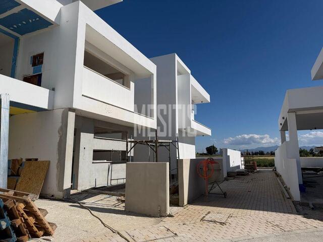 detachedHouse-4f4cda9b-fa9d-4bb8-a8dd-1f68a728ebb0_Wtr.jpg