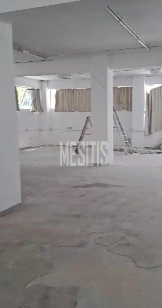 warehouse-8659ea6c-7398-4e9b-a949-ff25321e3e68_Wtr.jpg