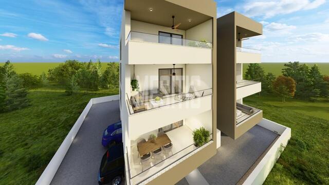 apartment-49ff4e7c-def8-42d3-bdce-3ccf7c7dcd37_Wtr.jpeg