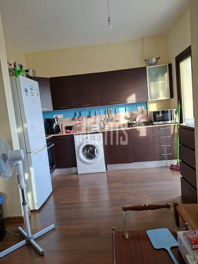 apartment-d49ae19f-0400-4d47-b46a-9bbc29bd29fb_Wtr.jpg