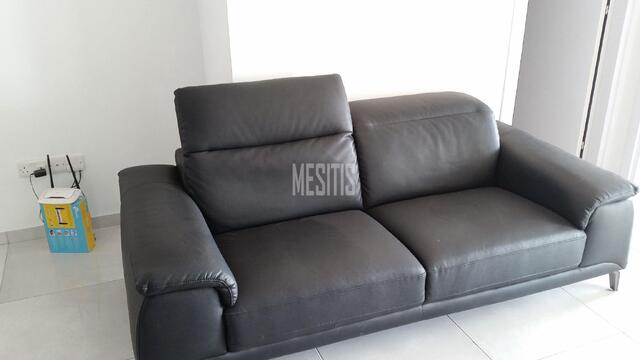 apartment-9ec49414-e861-41e2-8c9e-7c3cb65bd23a_Wtr.jpg