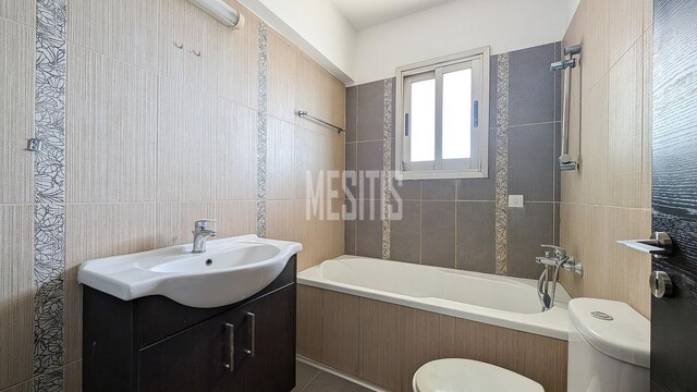 apartment-b082e901-099c-40ae-951f-e45bb6aa2799_Wtr.jpg