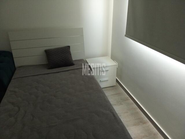studioLoft-51a12bab-c3c6-46bc-b5fc-b4cad490454e_Wtr.jpeg