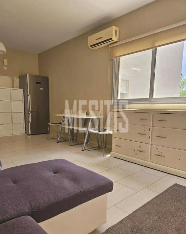 apartment-34a00843-f4de-4b72-a67c-3b7d99477ad9_Wtr.jpeg