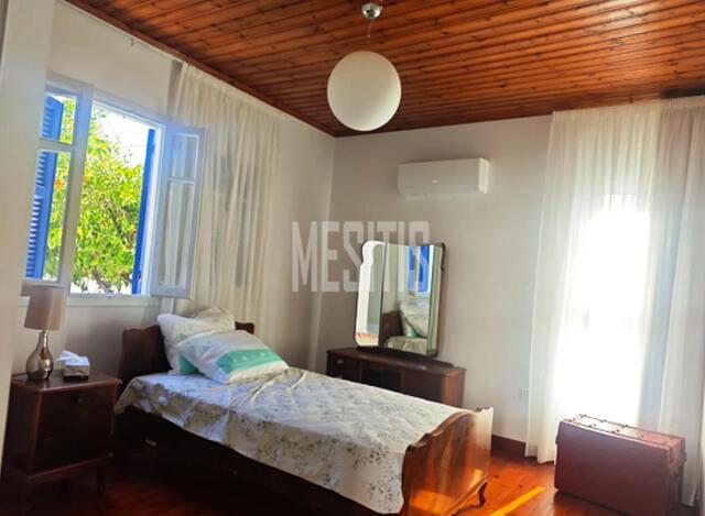 detachedHouse-a03252dc-4333-4011-9ca4-f01928a215eb_Wtr.jpg