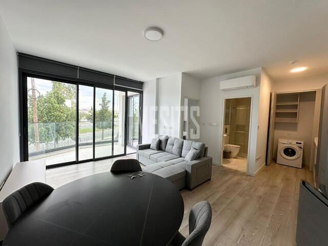 apartment-84178683-6862-4227-854e-c3a0451de233_Wtr.jpg