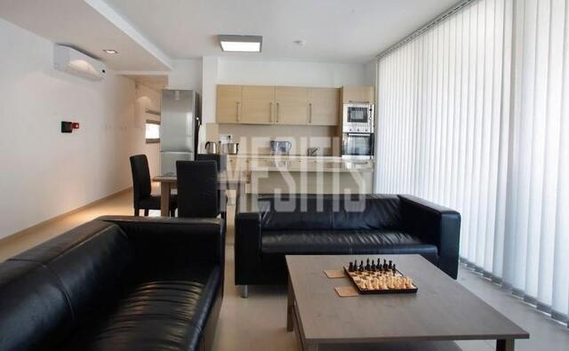 apartment-38c4e535-fb6c-4763-981f-6c520196c01b_Wtr.jpg